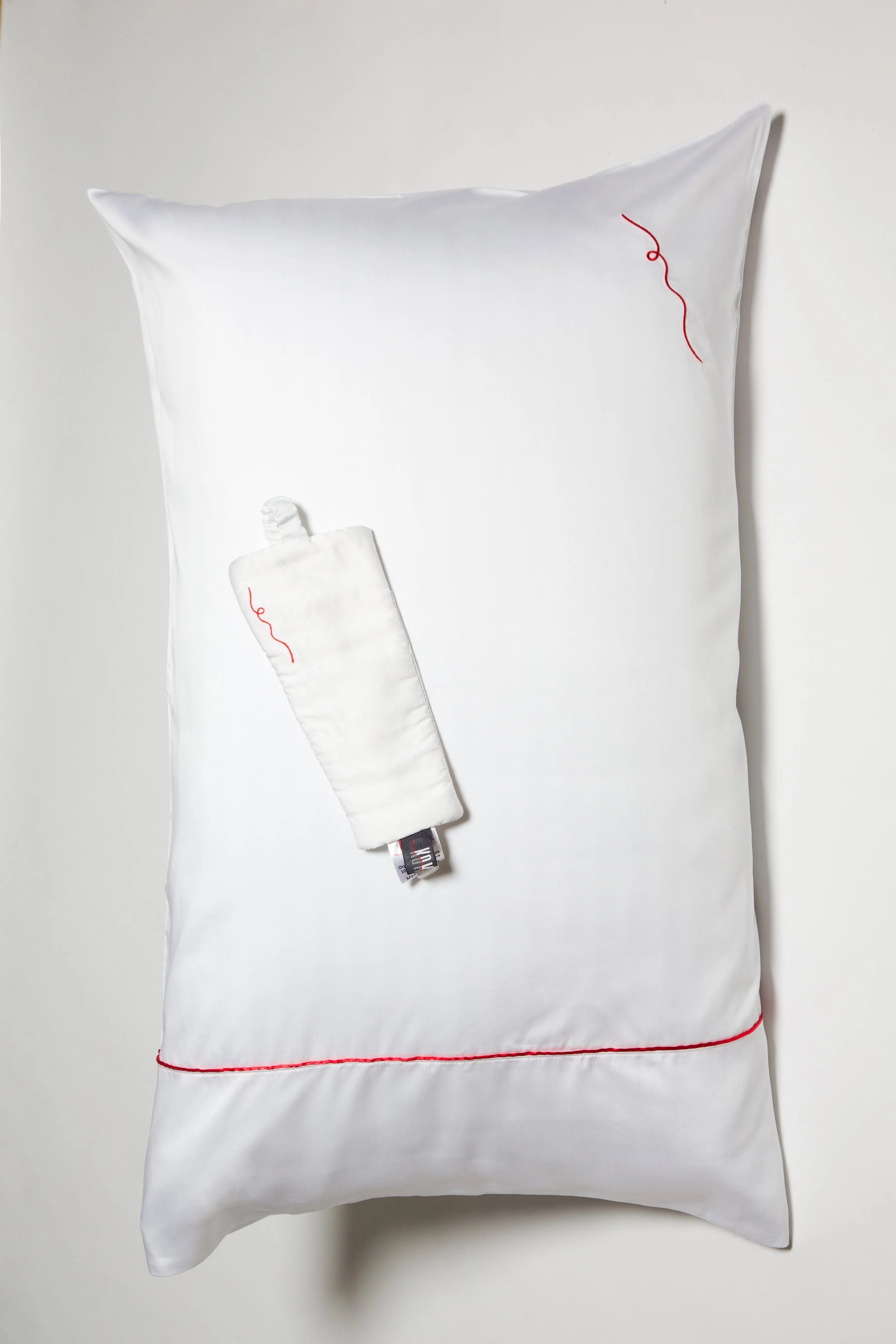 Vegan Silk Bamboo Pillowcase & Eyemask Gift Set | White