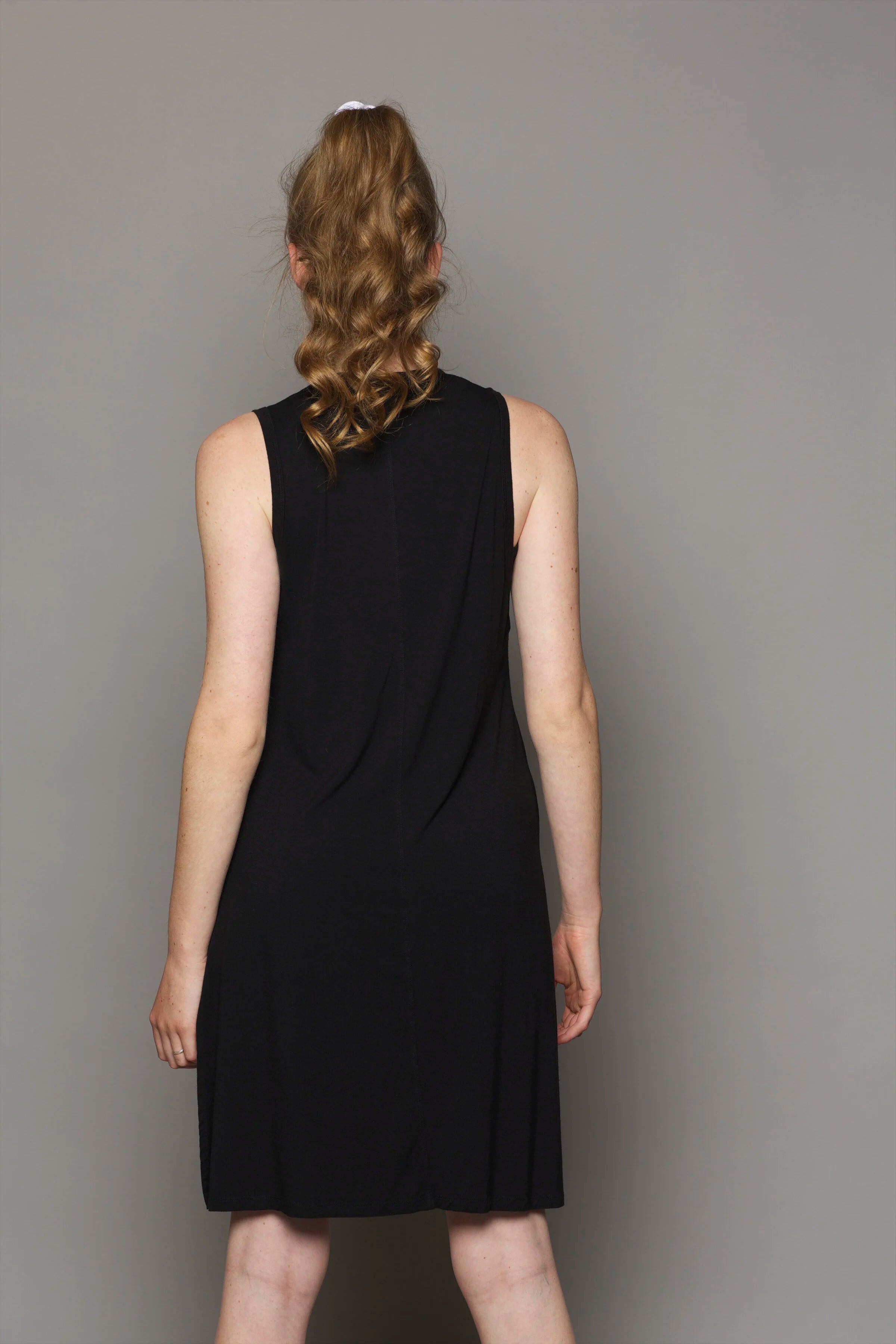 Robe longue sans manches en bambou | Noir