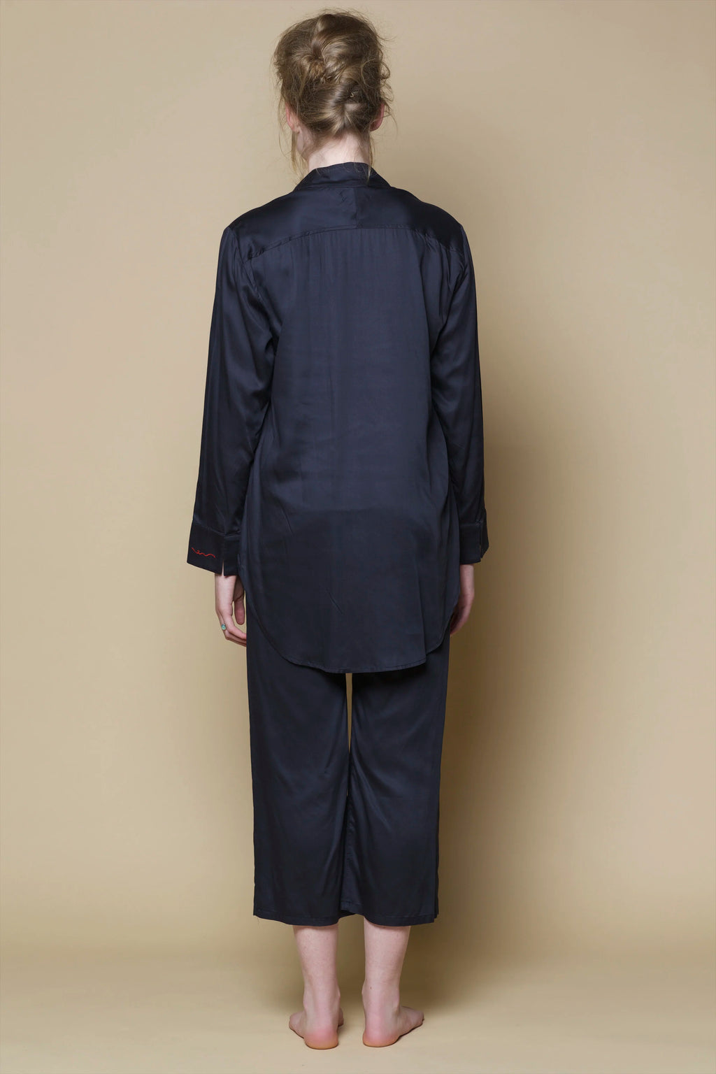Vegan Silk Bamboo Boyfriend Shirt | Black