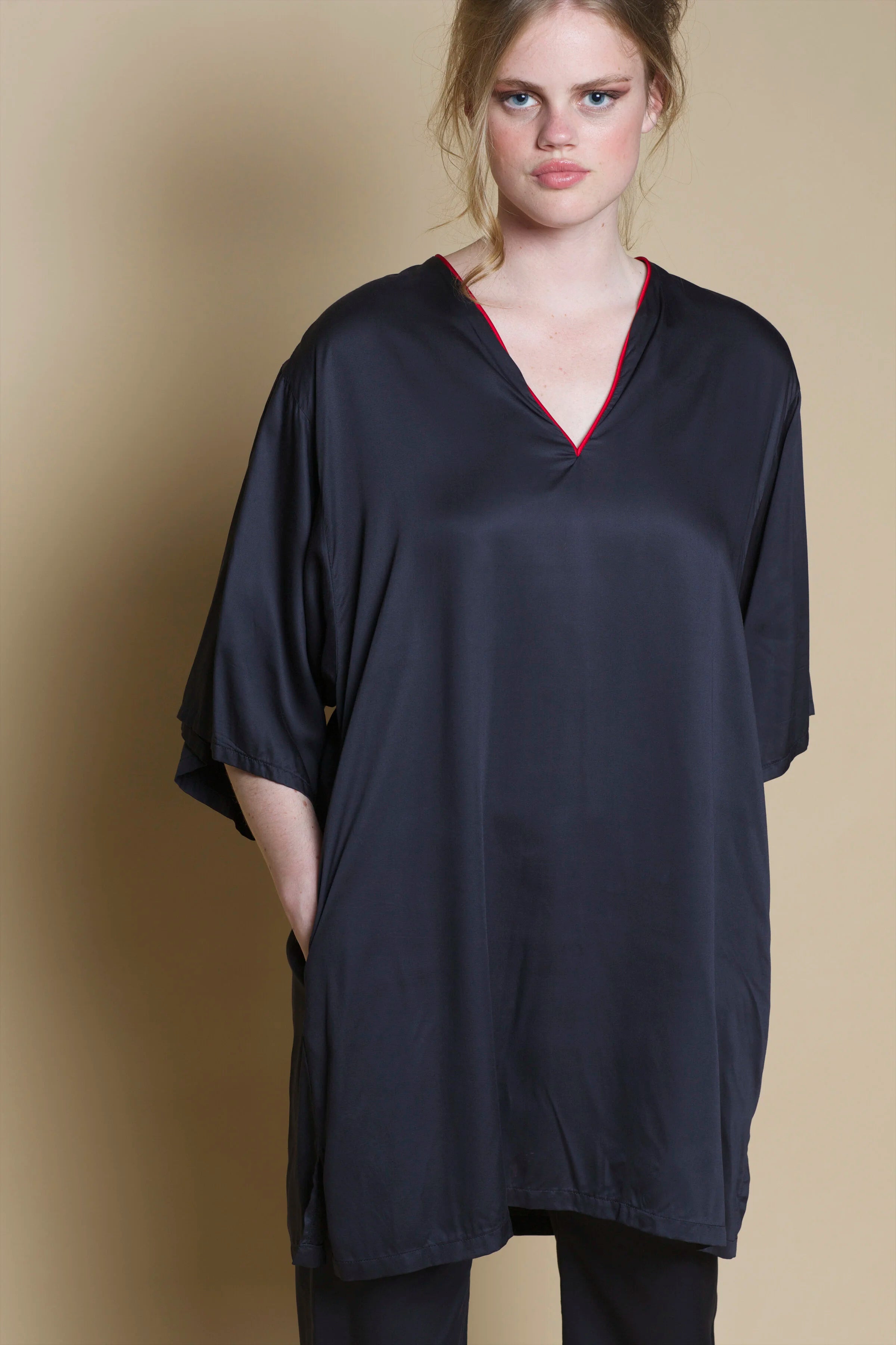 Vegan Silk Short Bamboo Kaftan | Black