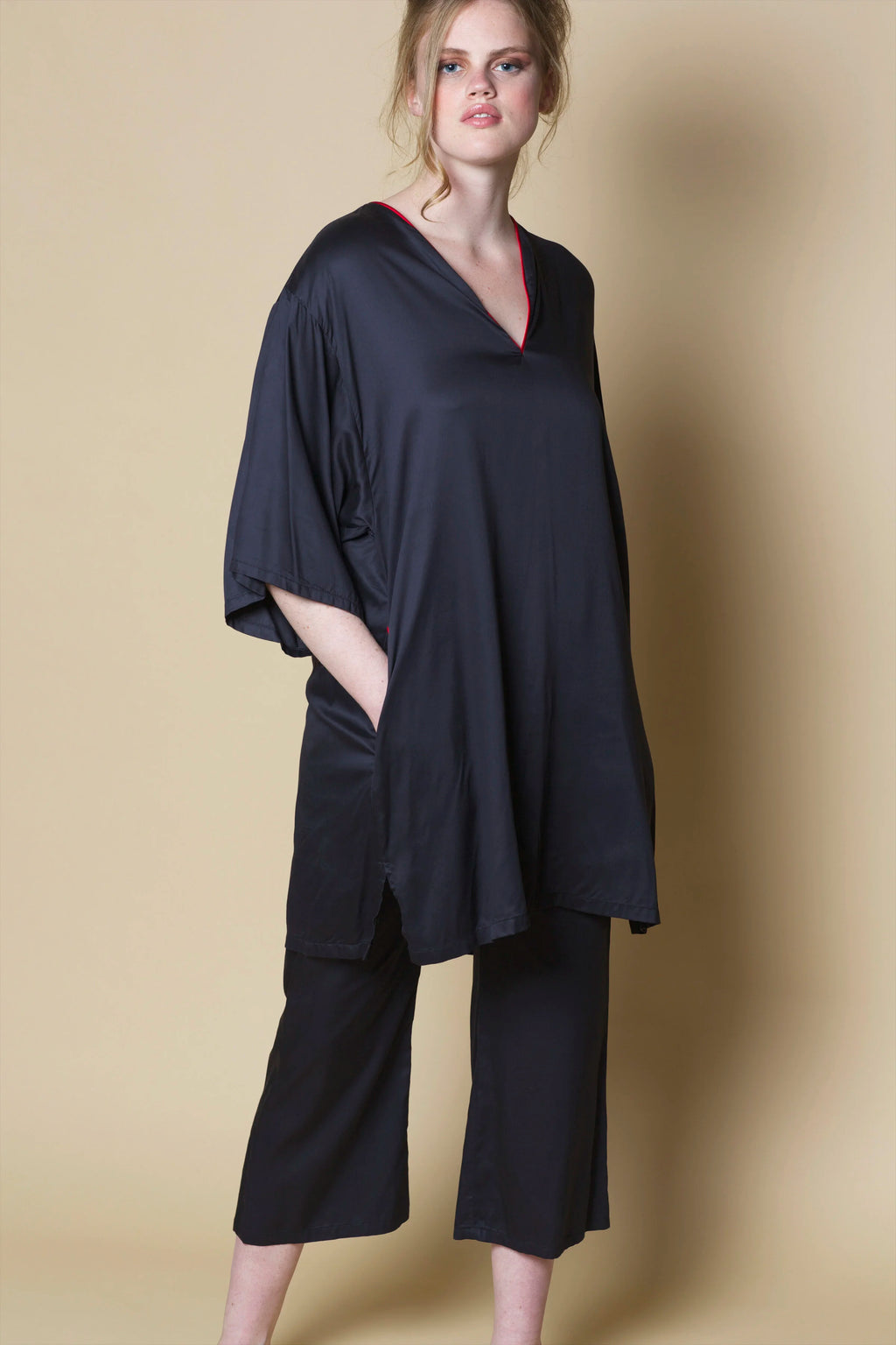 Vegan Silk Short Bamboo Kaftan | Black
