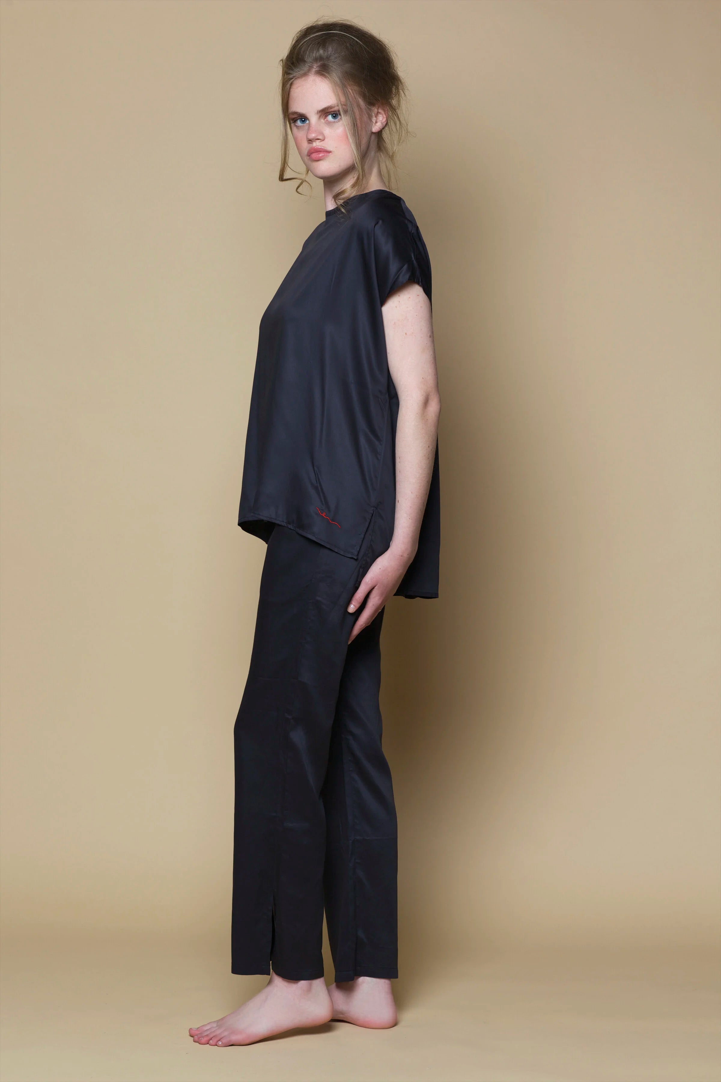 Bamboo Vegan Silk Poncho Top | Black
