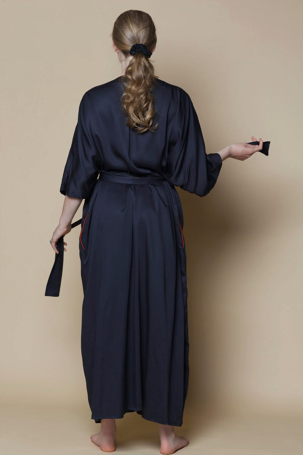 Vegan Silk Bamboo Zen Robe | Black
